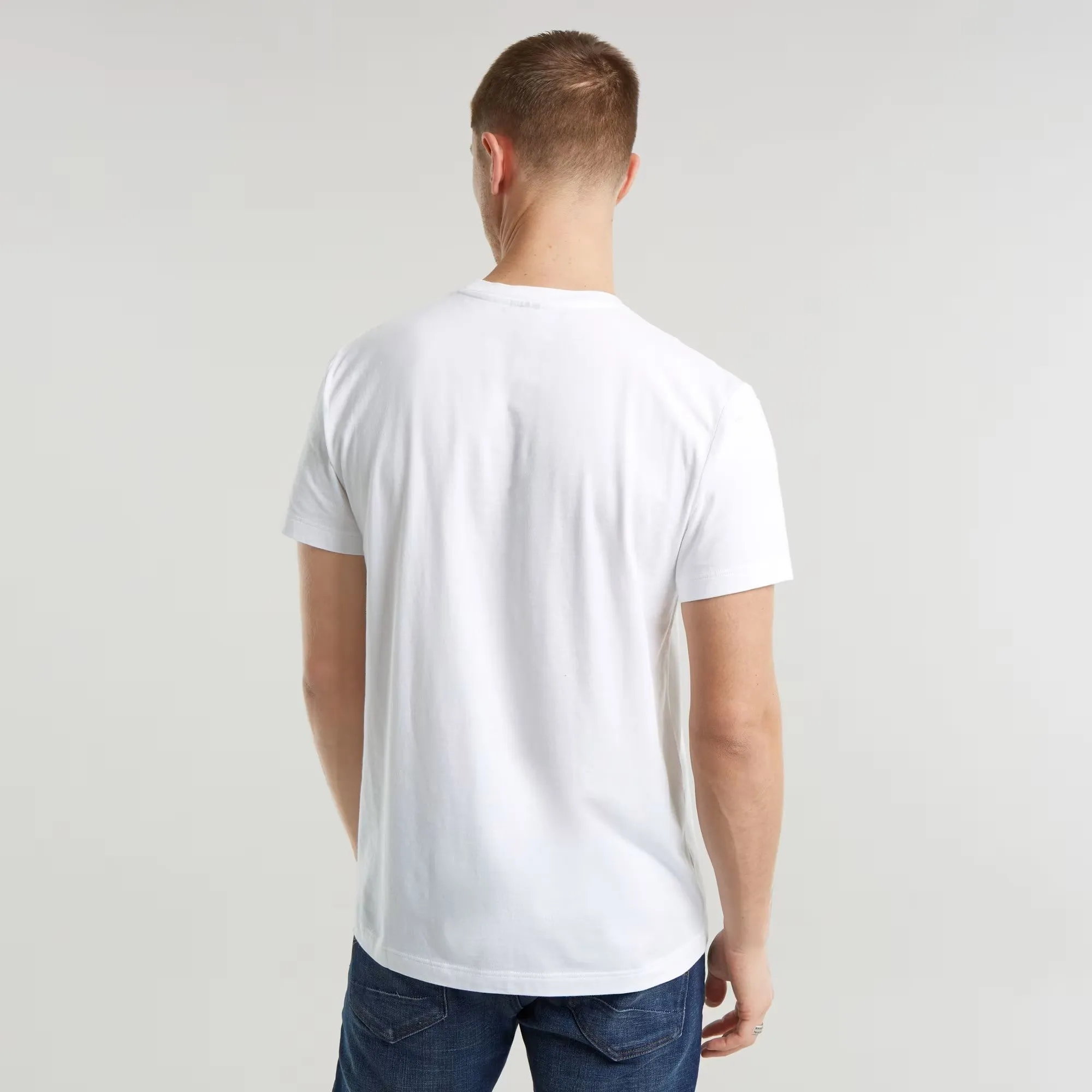 Gradient GR R Tee (White) - D25084-336-110