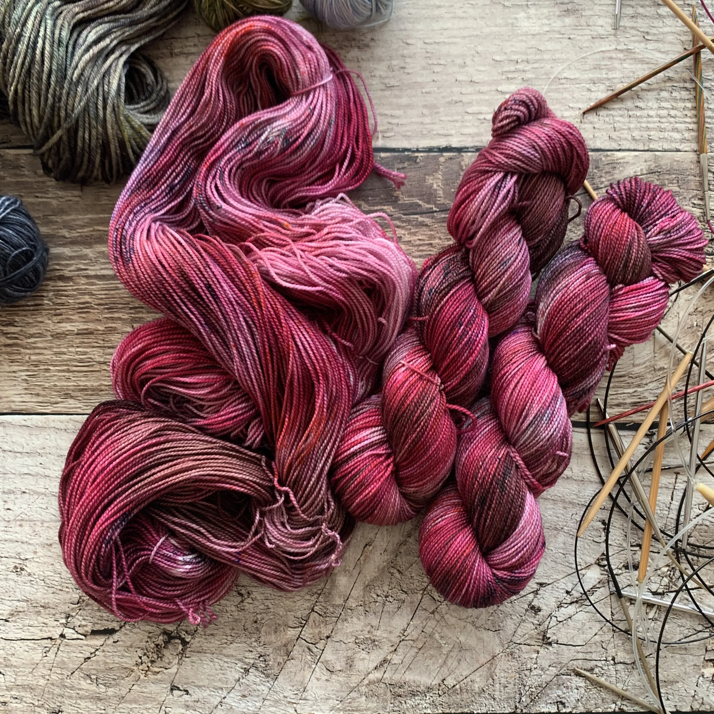 On the Round - Nimble Sock