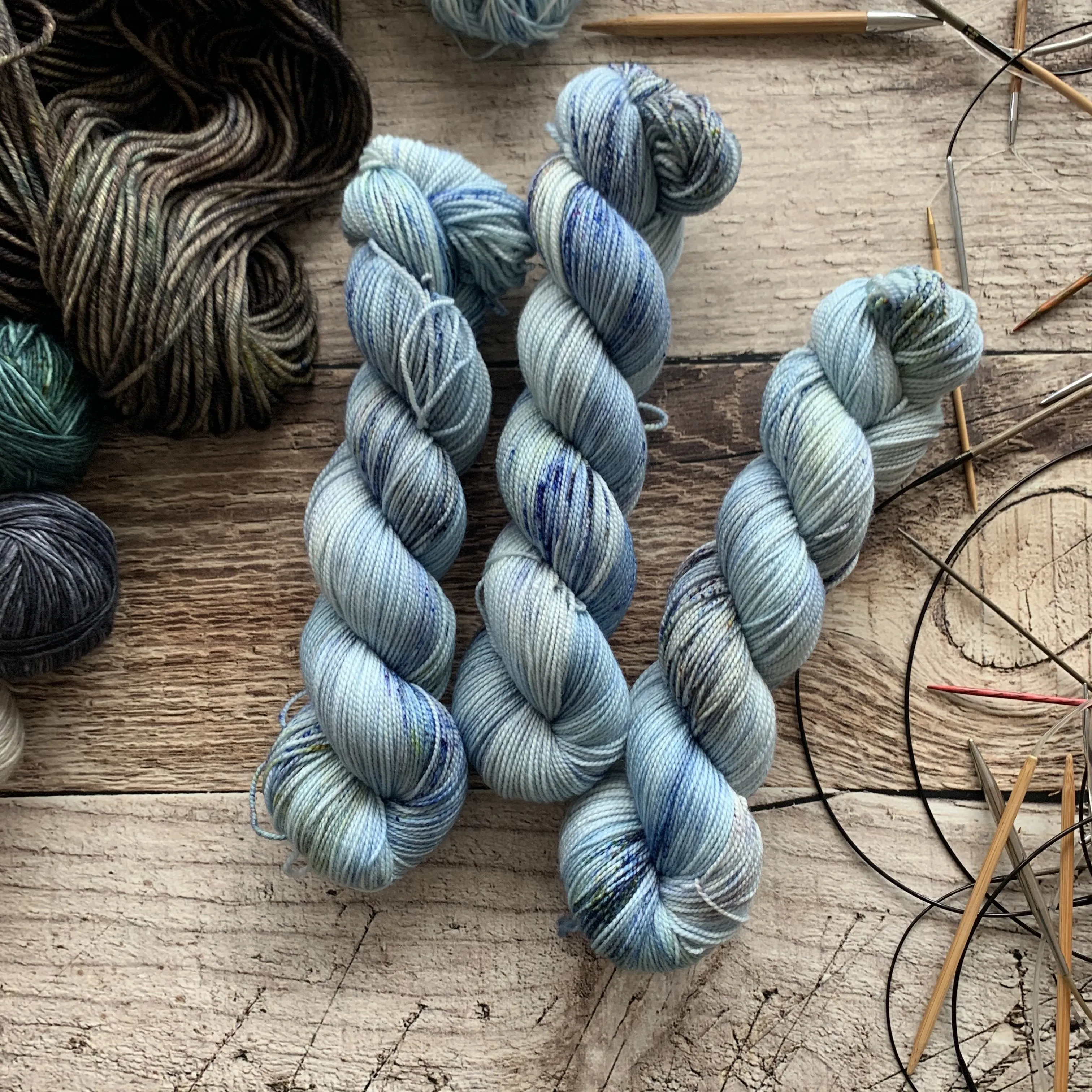 On the Round - Nimble Sock